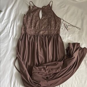 Morgan & Co. Mauve Lace Maxi Dress